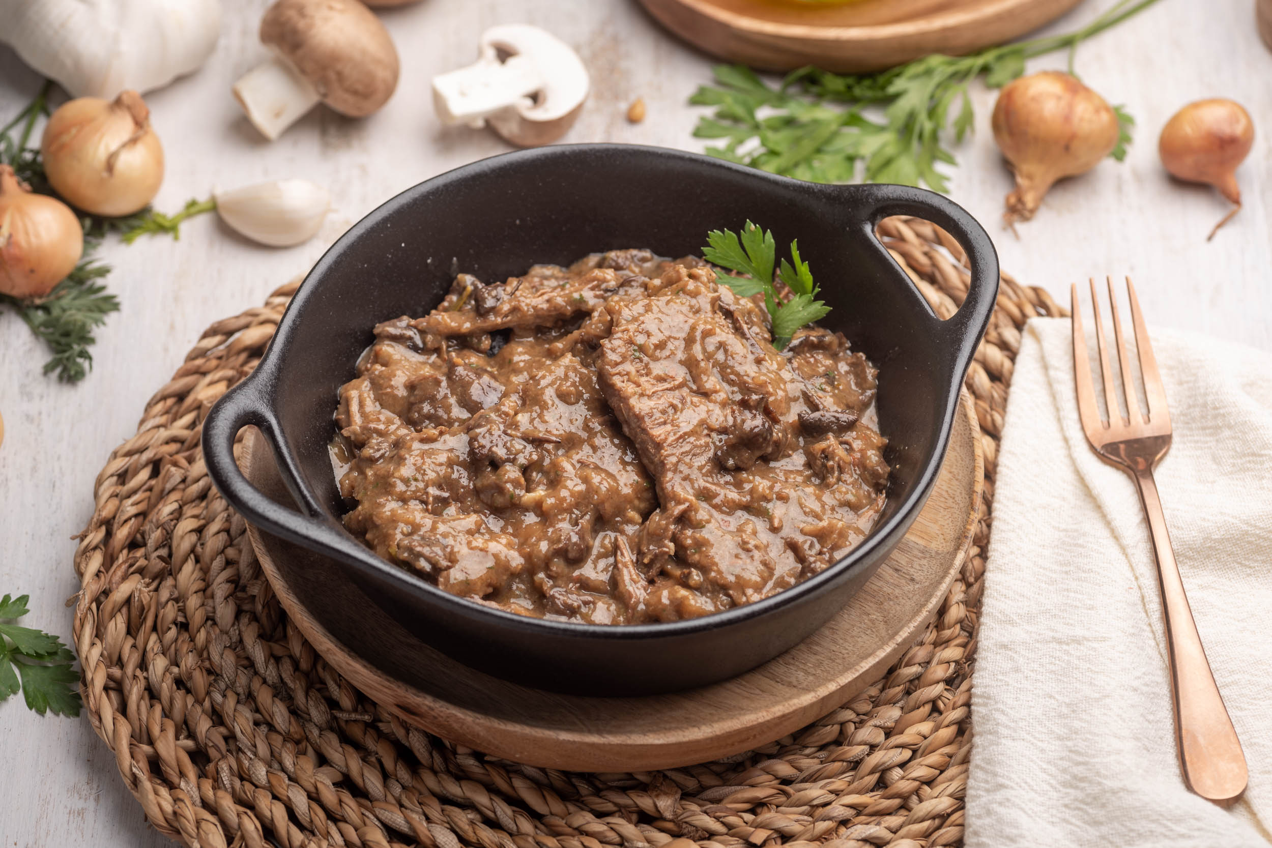Fricandó de ternera con senderuelas